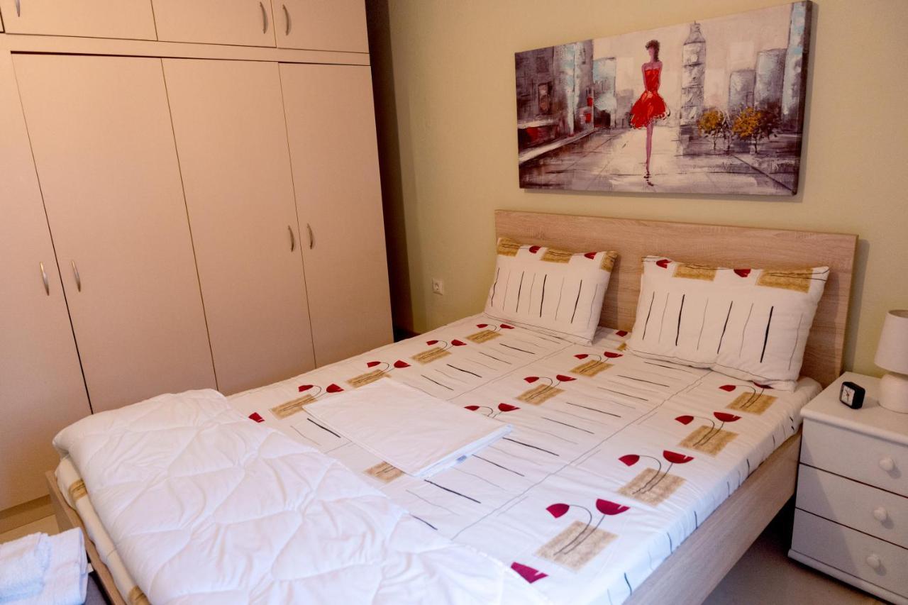 Dream House Apartment Xanthi Bagian luar foto