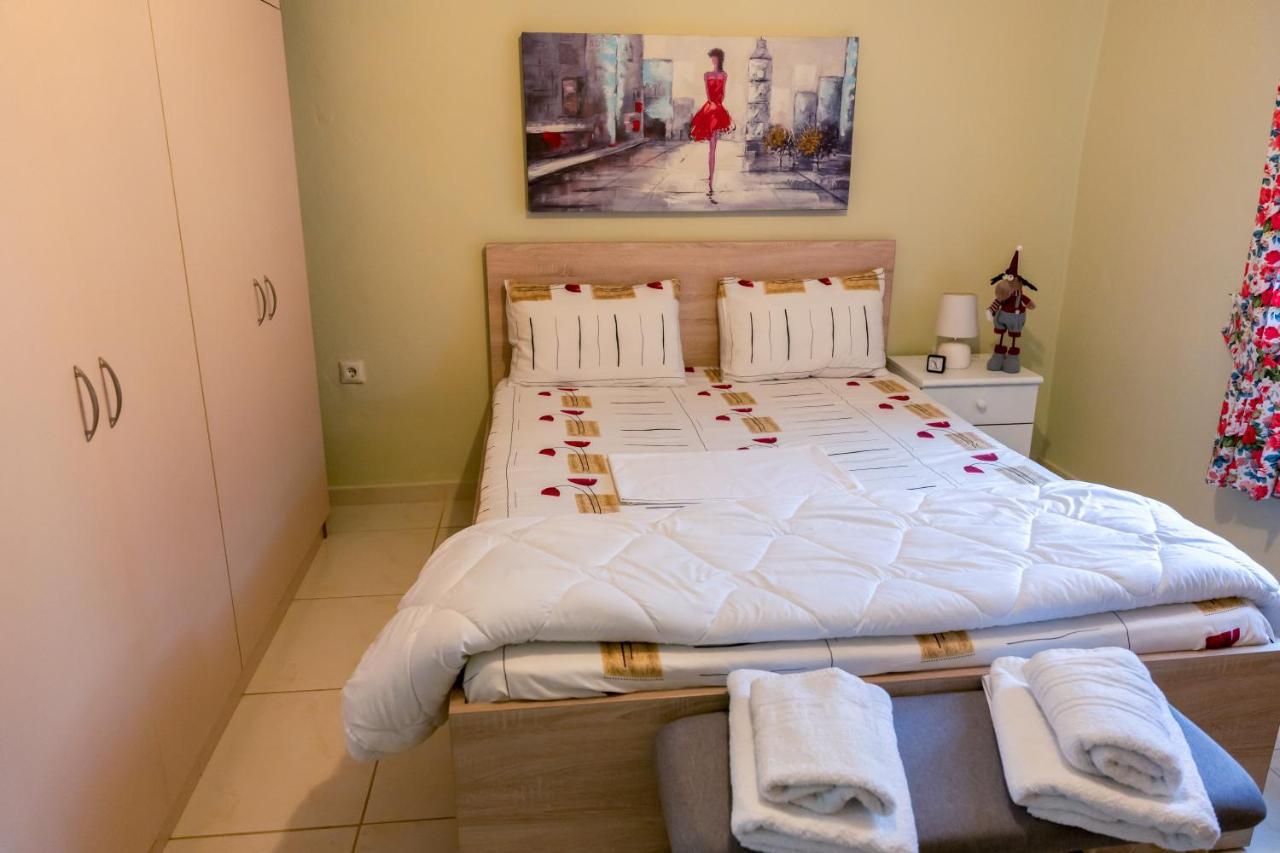 Dream House Apartment Xanthi Bagian luar foto